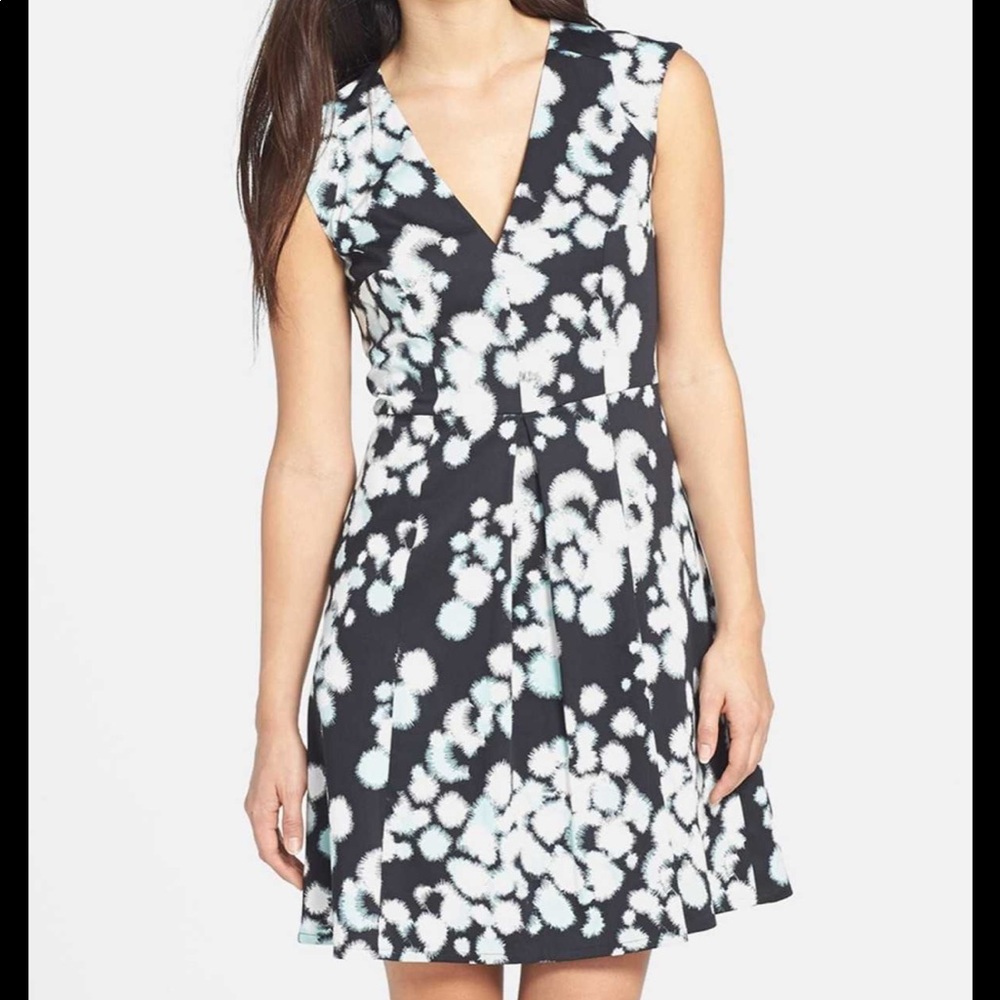 FRENCH CONNECTION SNOWFLAKE DRESS